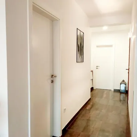 Apartments Elin * Omis
