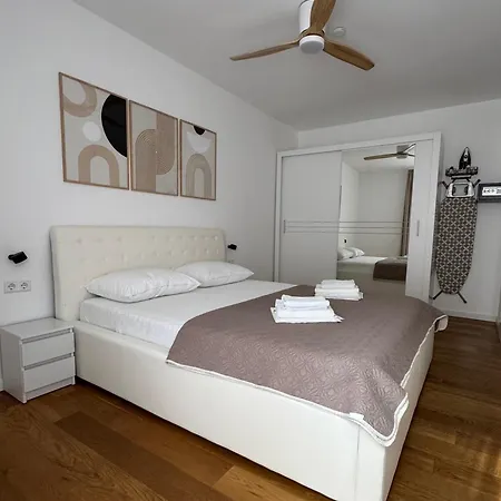 Apartamento Elin Omiš