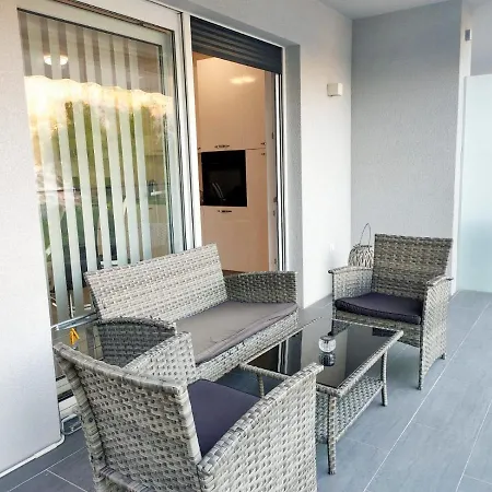 Elin Apartmán *
