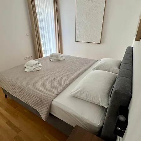 Elin Apartamento *