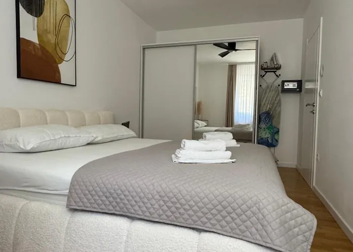 Elin Apartamento *
