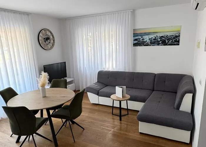 Elin Apartamento Omiš